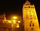 Sevilla y dos cruces